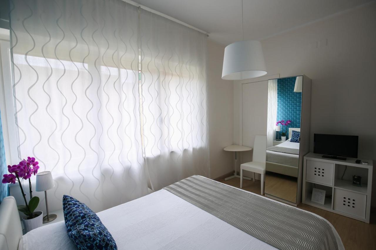 Bernini 20 Bed & Breakfast Napoli Dış mekan fotoğraf