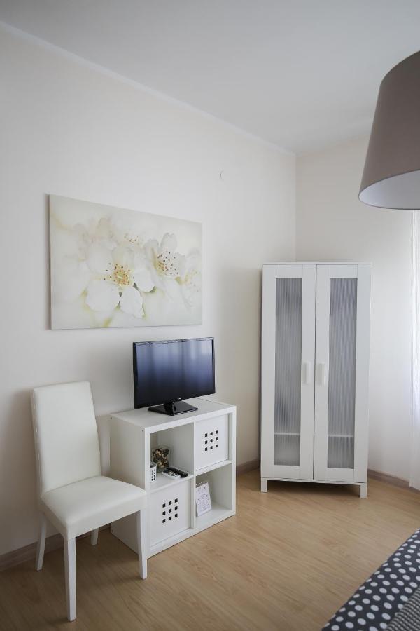 Bernini 20 Bed & Breakfast Napoli Dış mekan fotoğraf