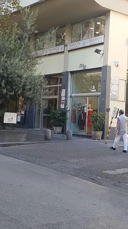 Bernini 20 Bed & Breakfast Napoli Dış mekan fotoğraf