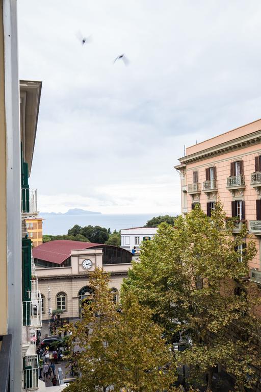 Bernini 20 Bed & Breakfast Napoli Dış mekan fotoğraf