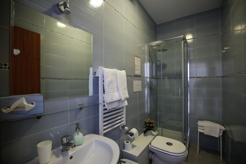 Bernini 20 Bed & Breakfast Napoli Dış mekan fotoğraf